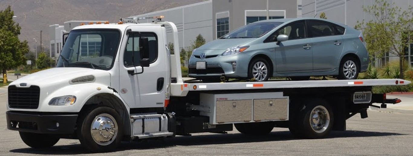 Heavy duty towing service in North Babylon, NY
